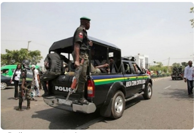 Lagos Task Force busts 4 notorious Mushin traffic robbers